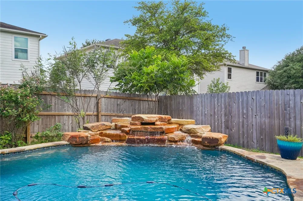 624 Cotton Patch Schertz, TX 78154
