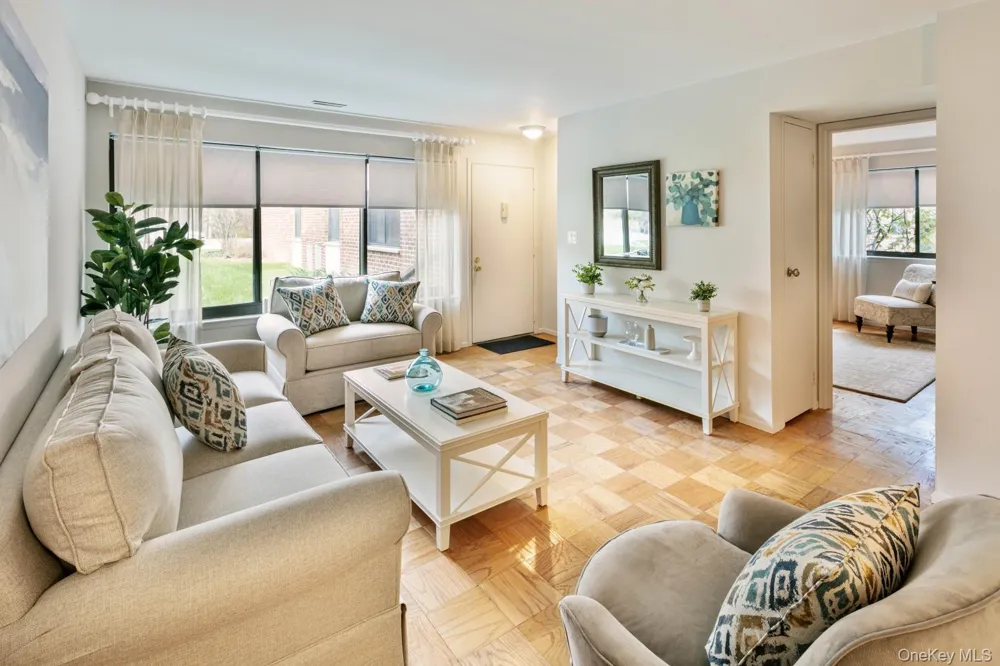 44 Route 25 A #110 Smithtown, NY 11787
