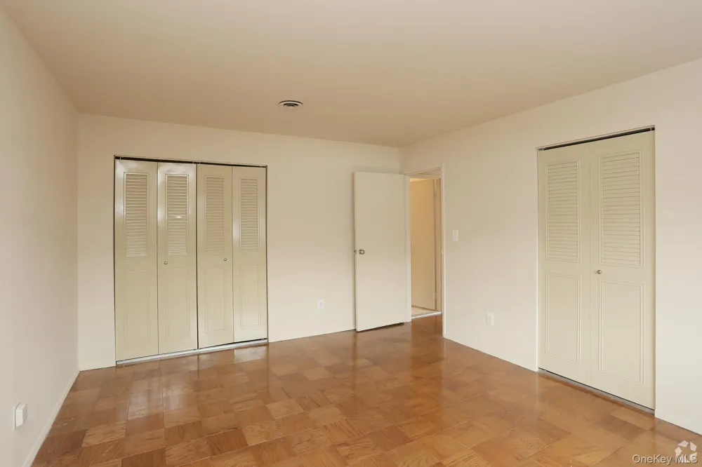 44 Route 25 A #401 Smithtown, NY 11787