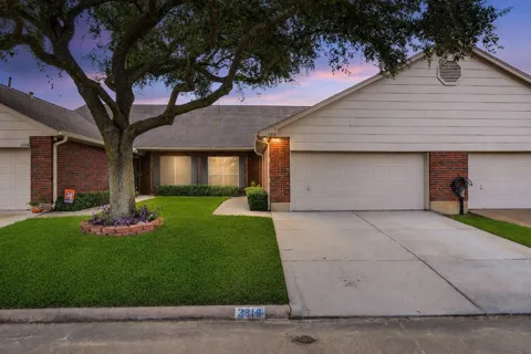 3310 Country Meadows Court