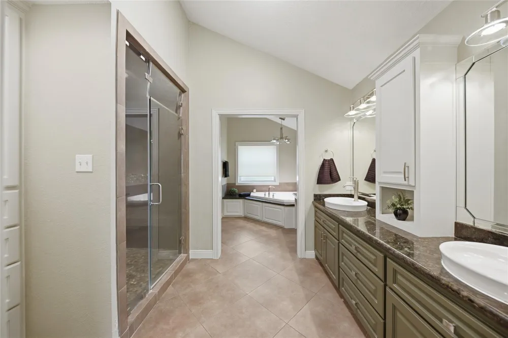 1017 Buescher Road Columbus, TX 78934