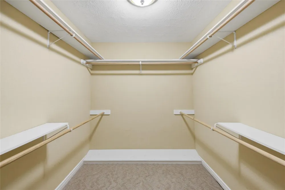 1017 Buescher Road Columbus, TX 78934