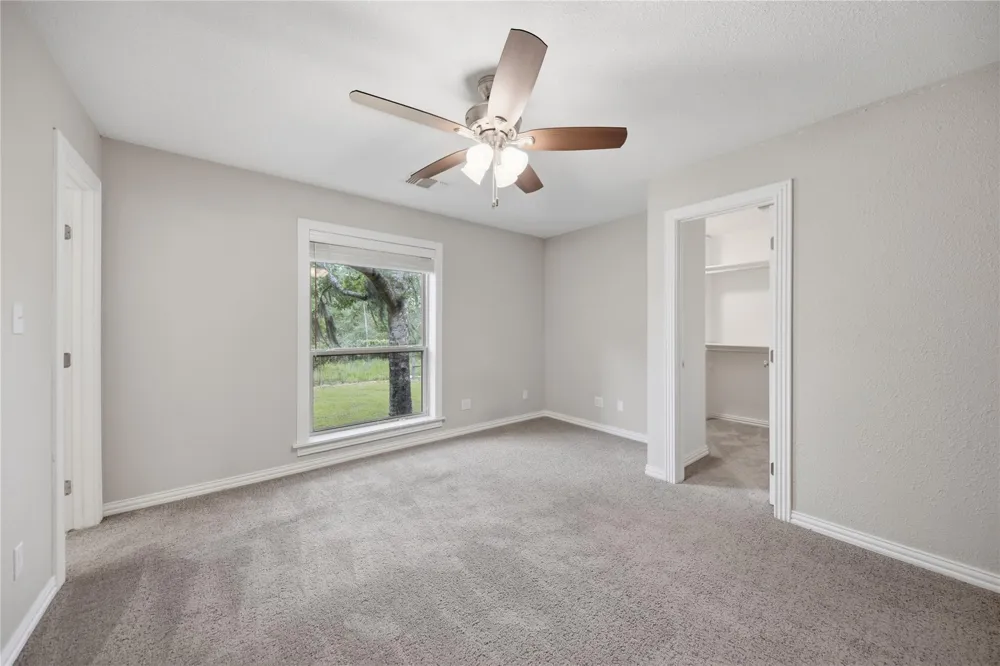1017 Buescher Road Columbus, TX 78934