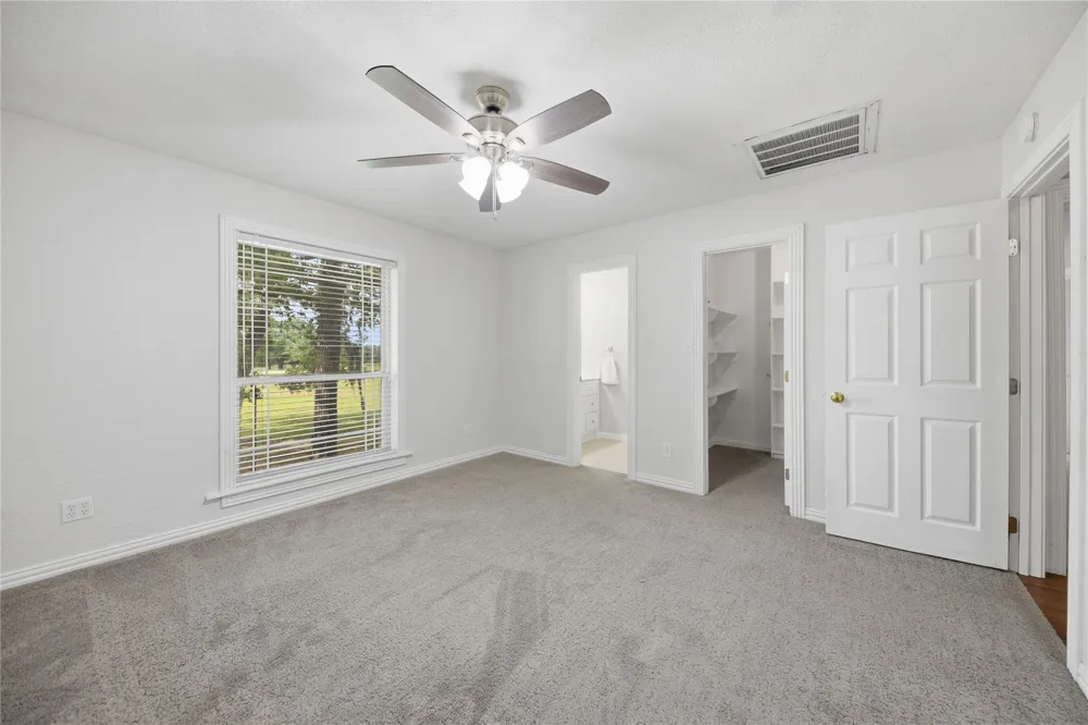 1017 Buescher Road Columbus, TX 78934