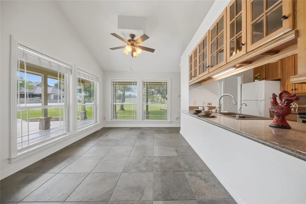 1017 Buescher Road Columbus, TX 78934