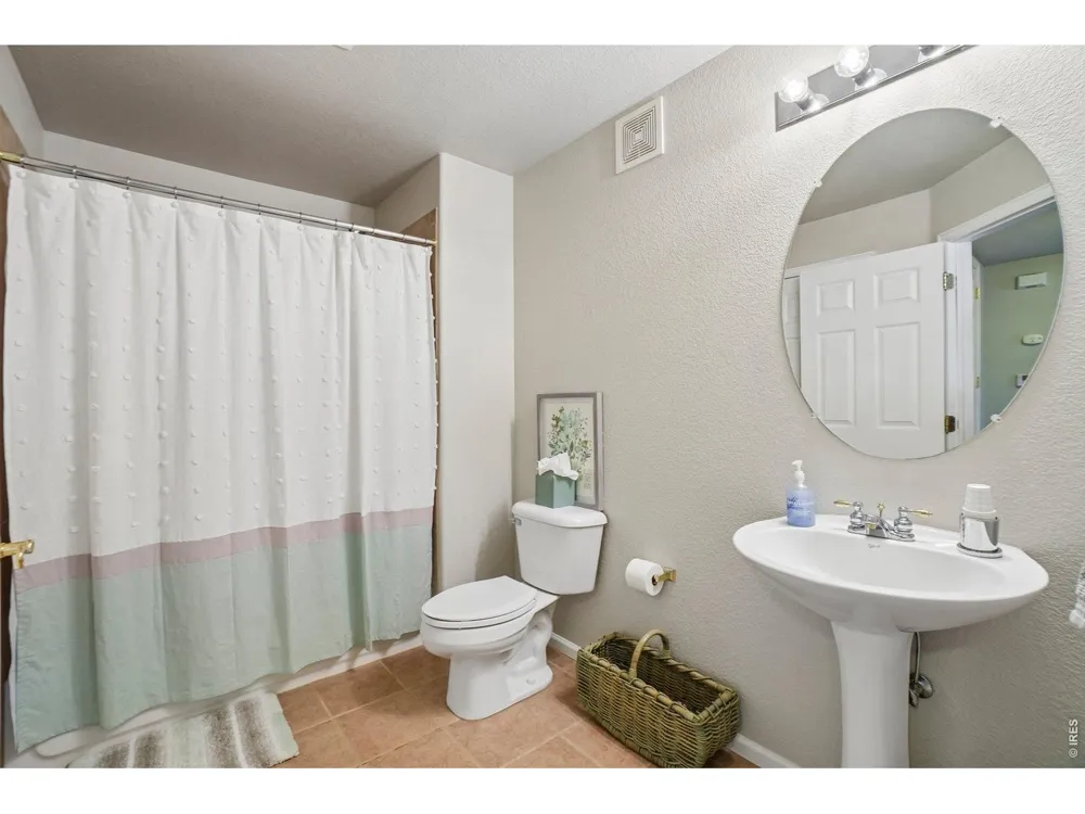 1703 Whitehall Drive #8C Longmont, CO 80504