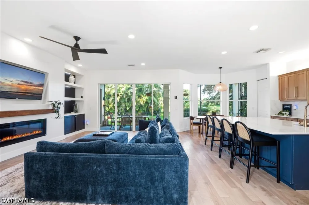 Guadelupe Drive Naples, FL 34119
