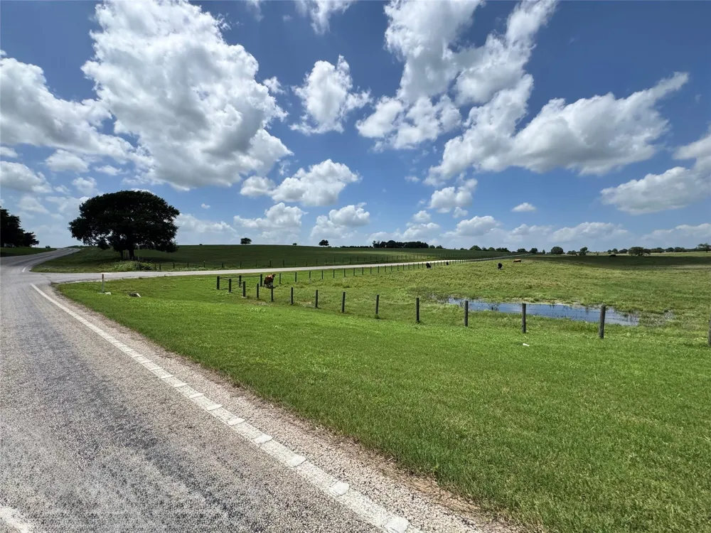 14260 Hargrove Lane Washington, TX 77880