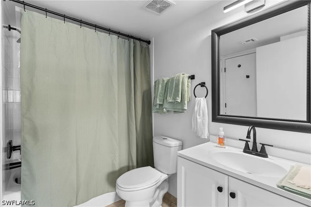 Ibis Club Drive #204 Naples, FL 34104