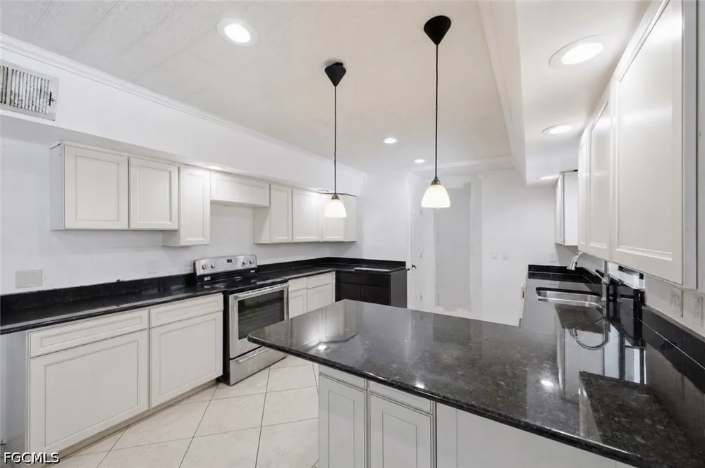 16th Avenue NW Bradenton, FL 34209