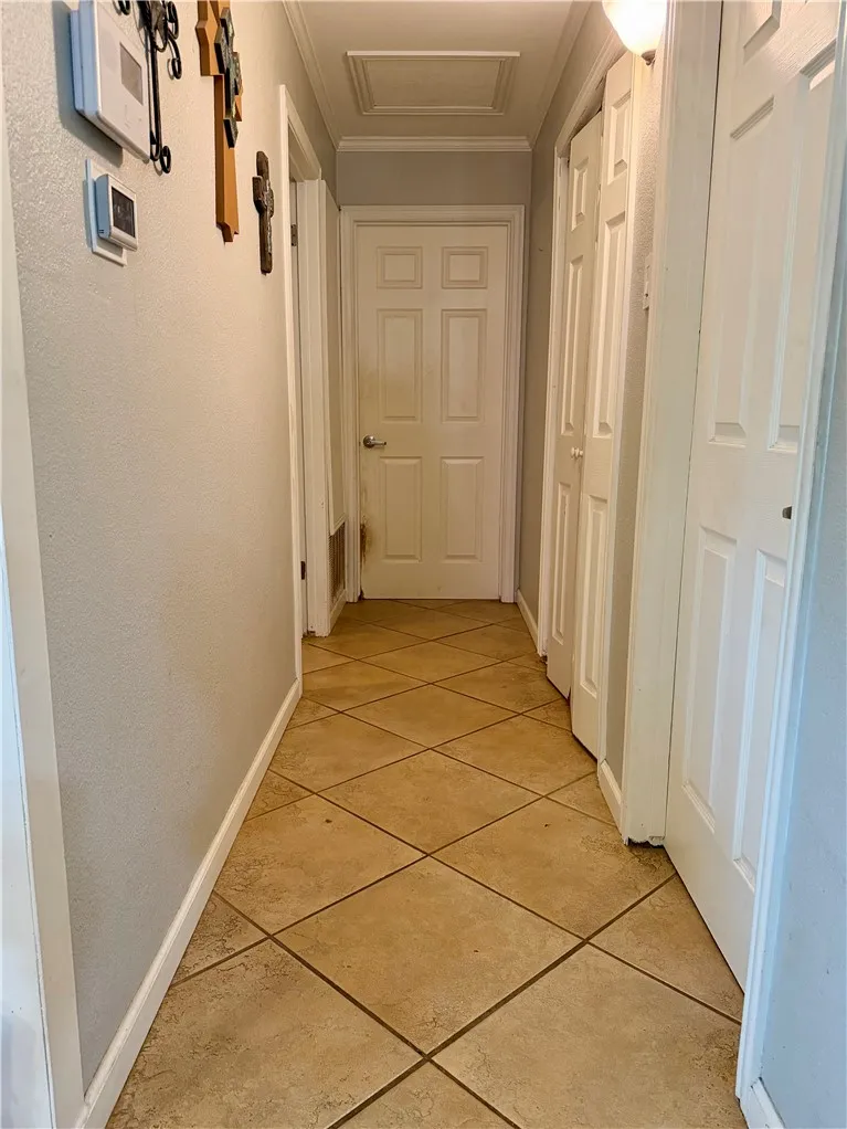 1802 E Johnston Avenue Kingsville, TX 78363