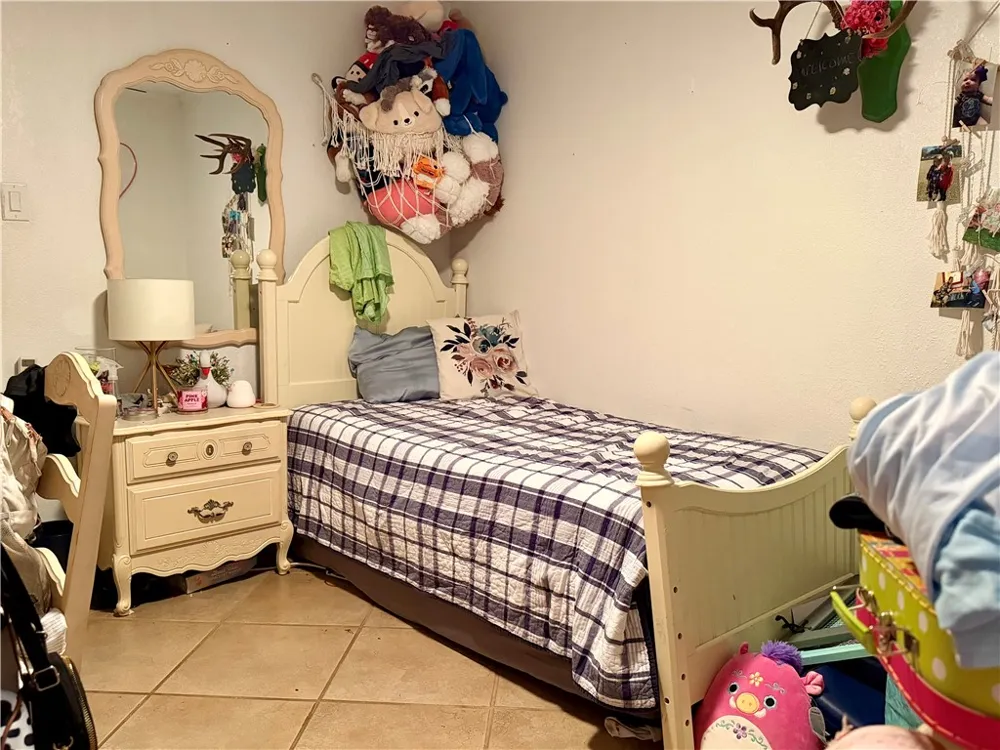 1802 E Johnston Avenue Kingsville, TX 78363