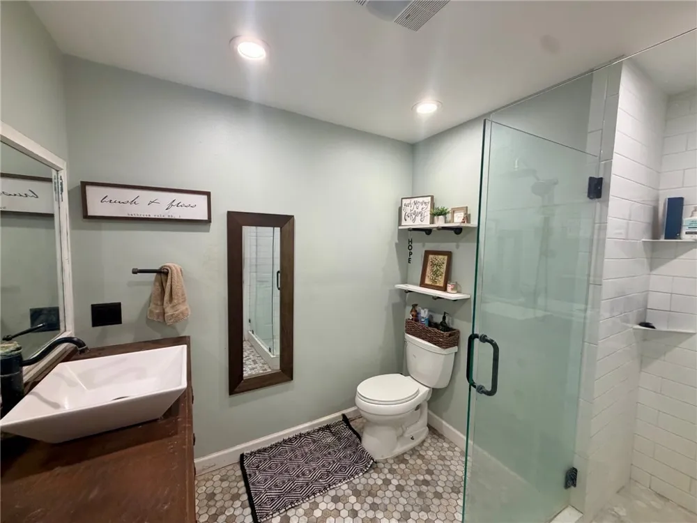 1802 E Johnston Avenue Kingsville, TX 78363
