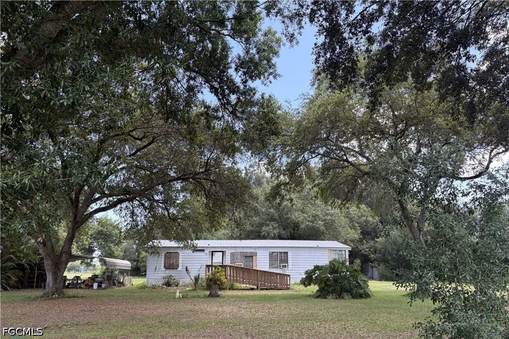 Pine Lane Clewiston, FL 33440