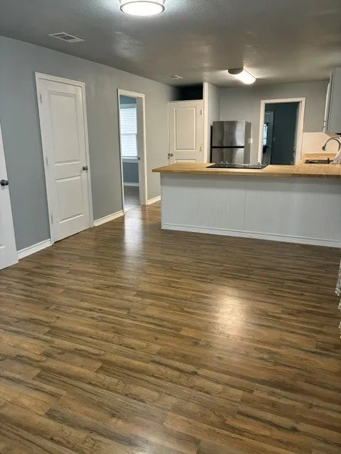 309 E Hoffman Avenue Kingsville, TX 78363
