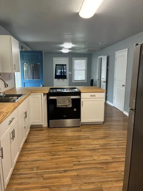 309 E Hoffman Avenue Kingsville, TX 78363