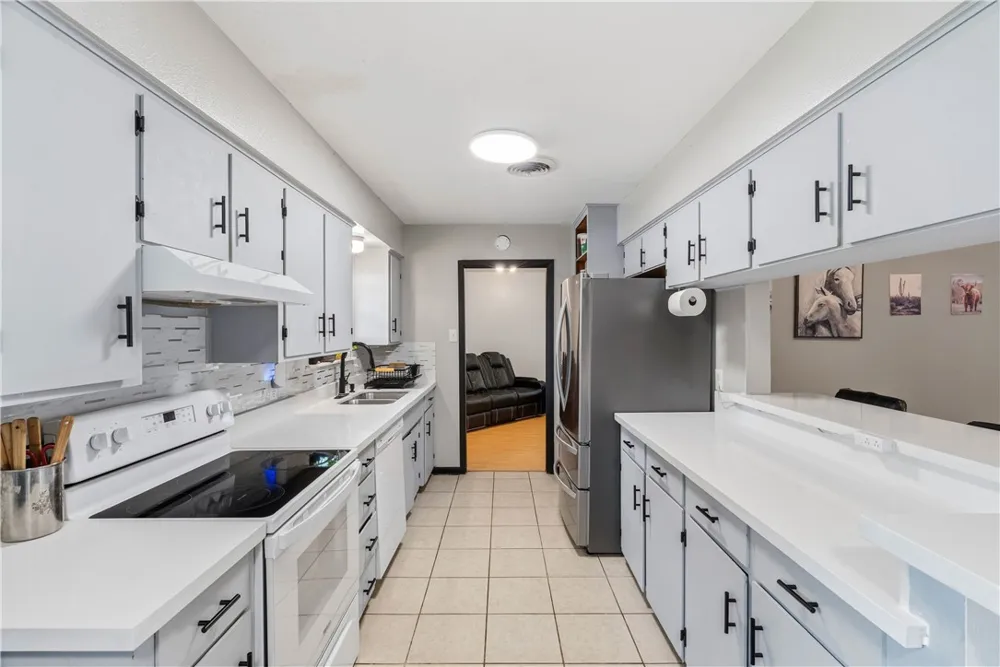 1817 Jerome Street Kingsville, TX 78363