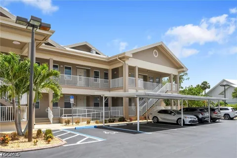 Riverbend Boulevard #202