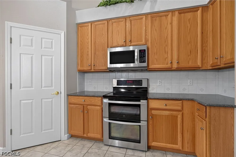 Magnolia Lake Court Fort Myers, FL 33907