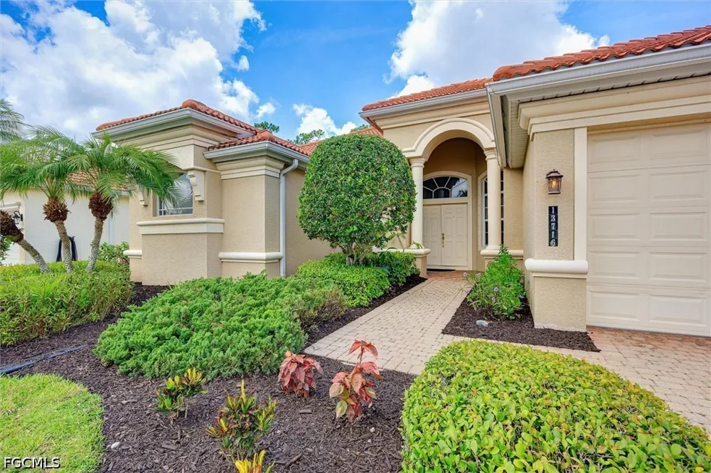 Magnolia Lake Court Fort Myers, FL 33907