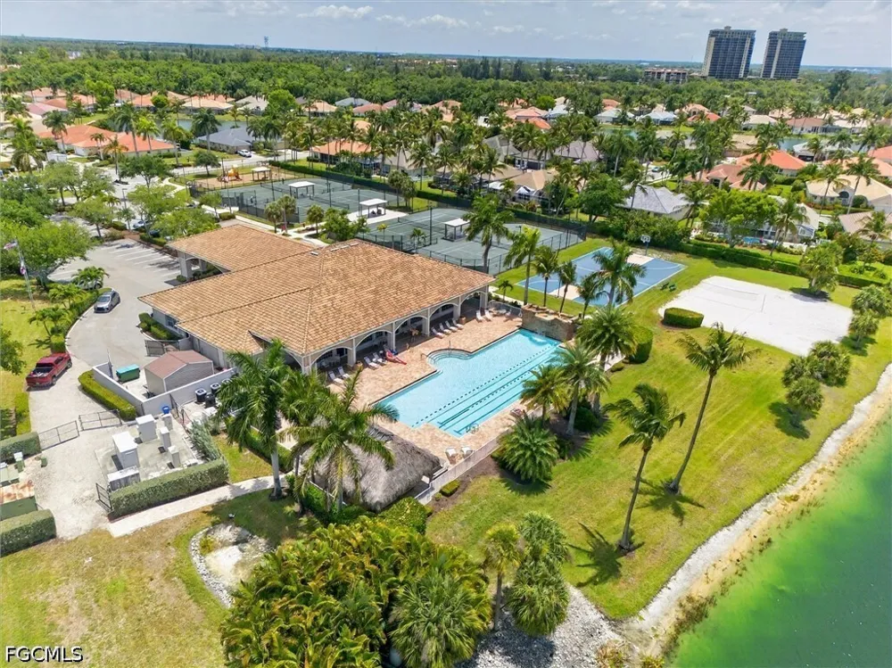 Magnolia Lake Court Fort Myers, FL 33907