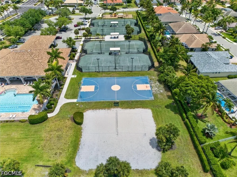 Magnolia Lake Court Fort Myers, FL 33907