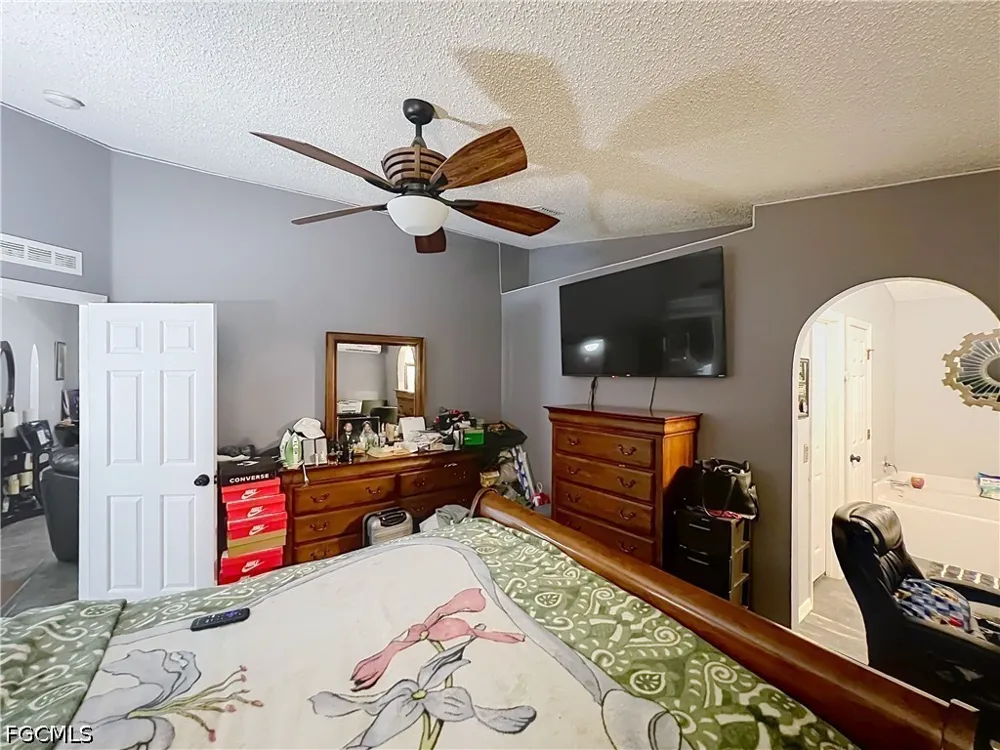 Corner School Drive Orlando, FL 32820