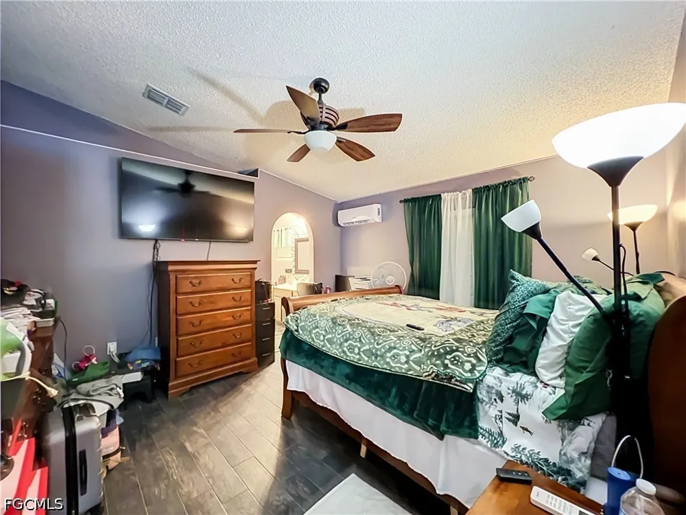 Corner School Drive Orlando, FL 32820