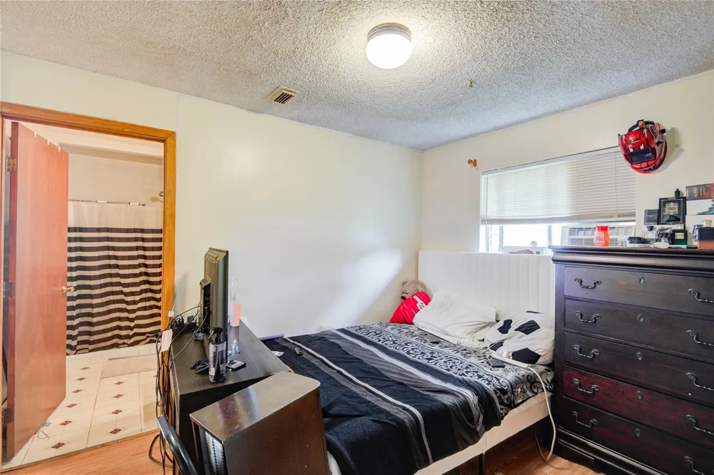 1421 Avenue S Freeport, TX 77541