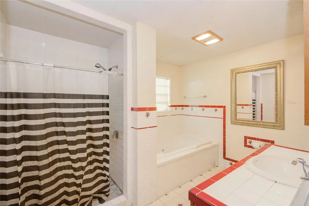 1421 Avenue S Freeport, TX 77541
