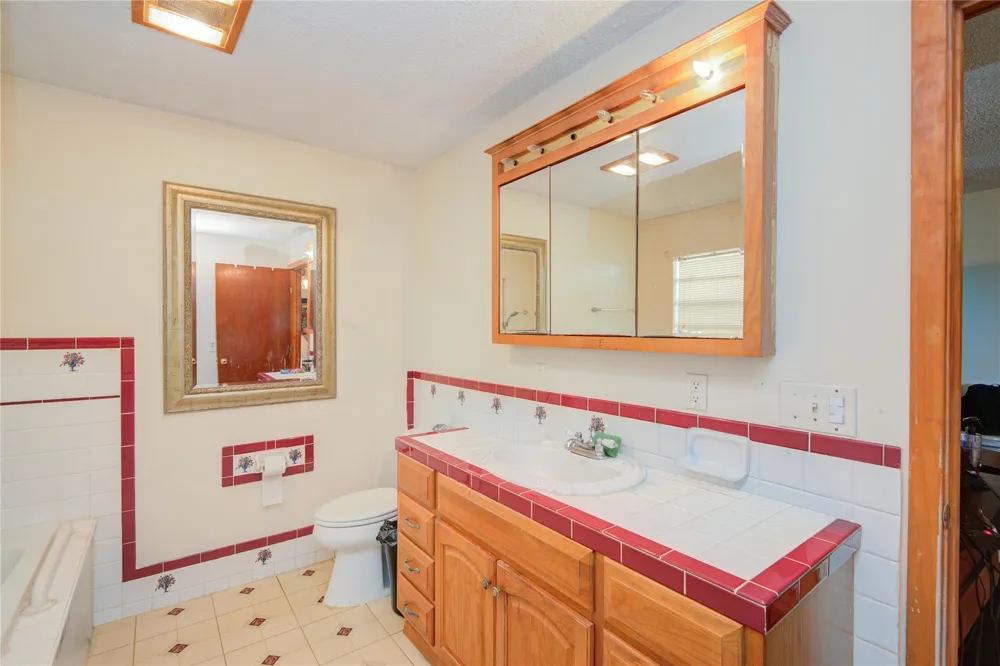 1421 Avenue S Freeport, TX 77541