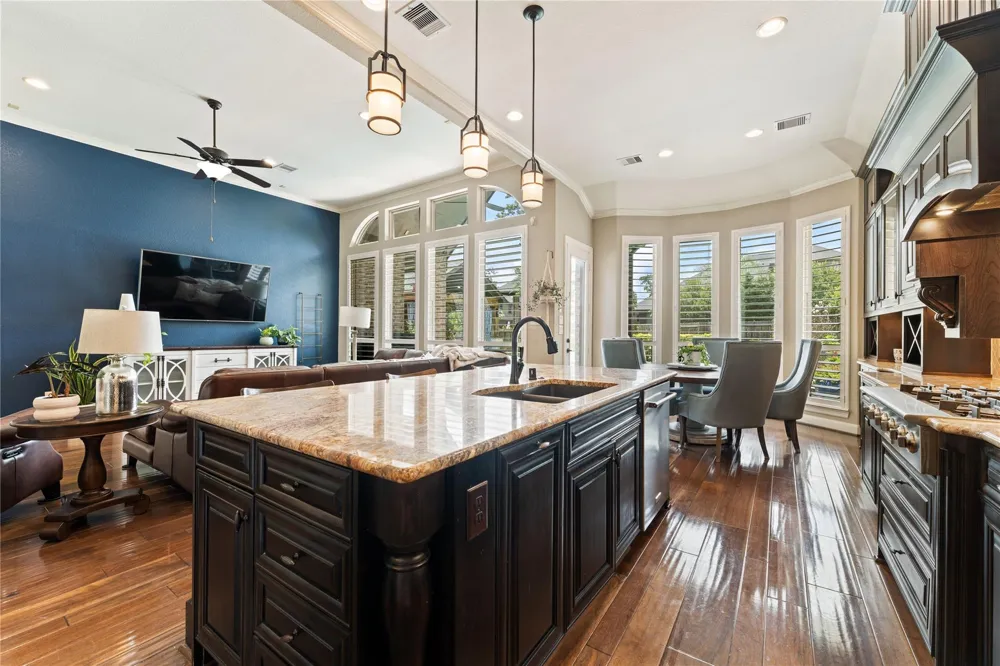 34134 Mill Creek Way Pinehurst, TX 77362