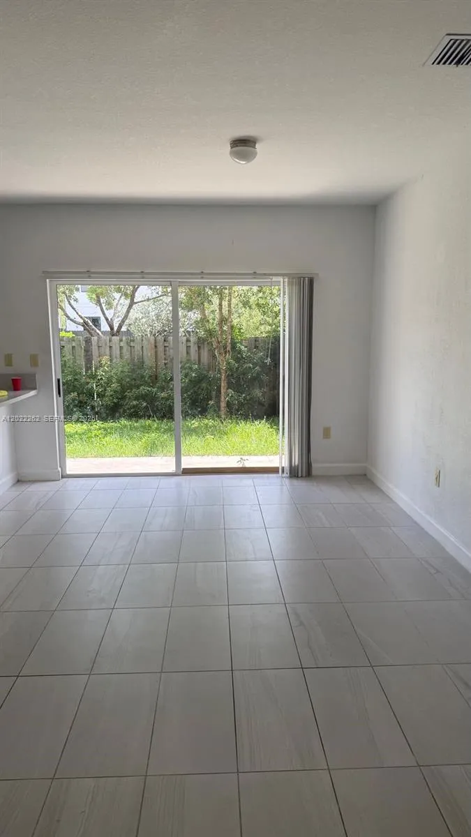 1245 NW 3rd Ln #1245 Florida City, FL 33034