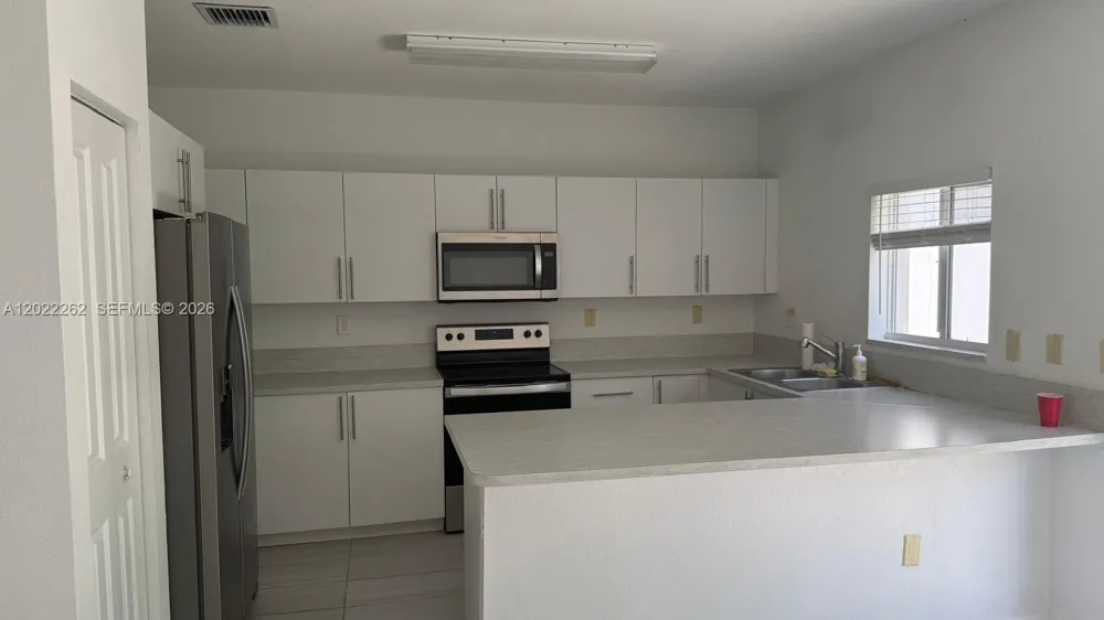 1245 NW 3rd Ln #1245 Florida City, FL 33034