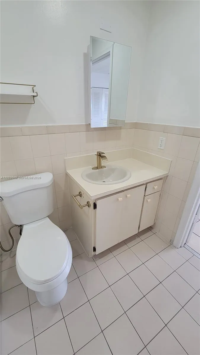 Address Not Shown Hialeah, FL 33013