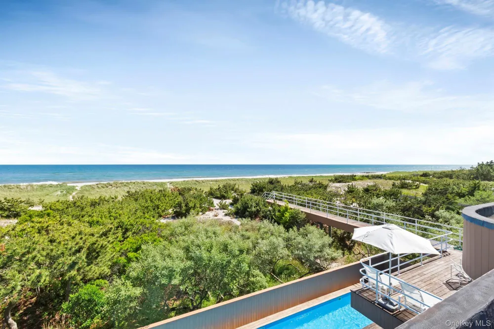 559 Dune Road Westhampton, NY 11978