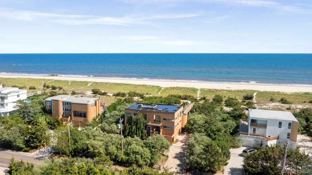 559 Dune Road Westhampton, NY 11978