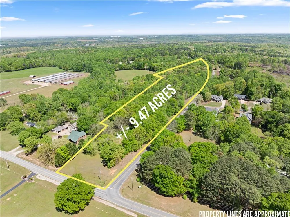 4276 Woods Bridge Road Commerce, GA 30529