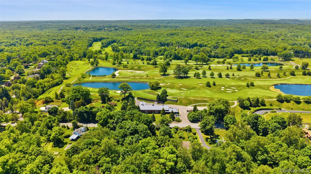 15A High Ridge Road Pound Ridge, NY 10576