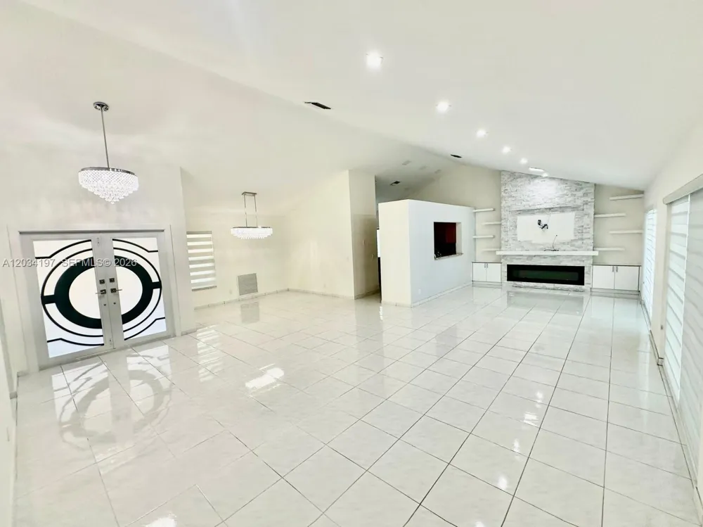16328 NW 11th St Pembroke Pines, FL 33028