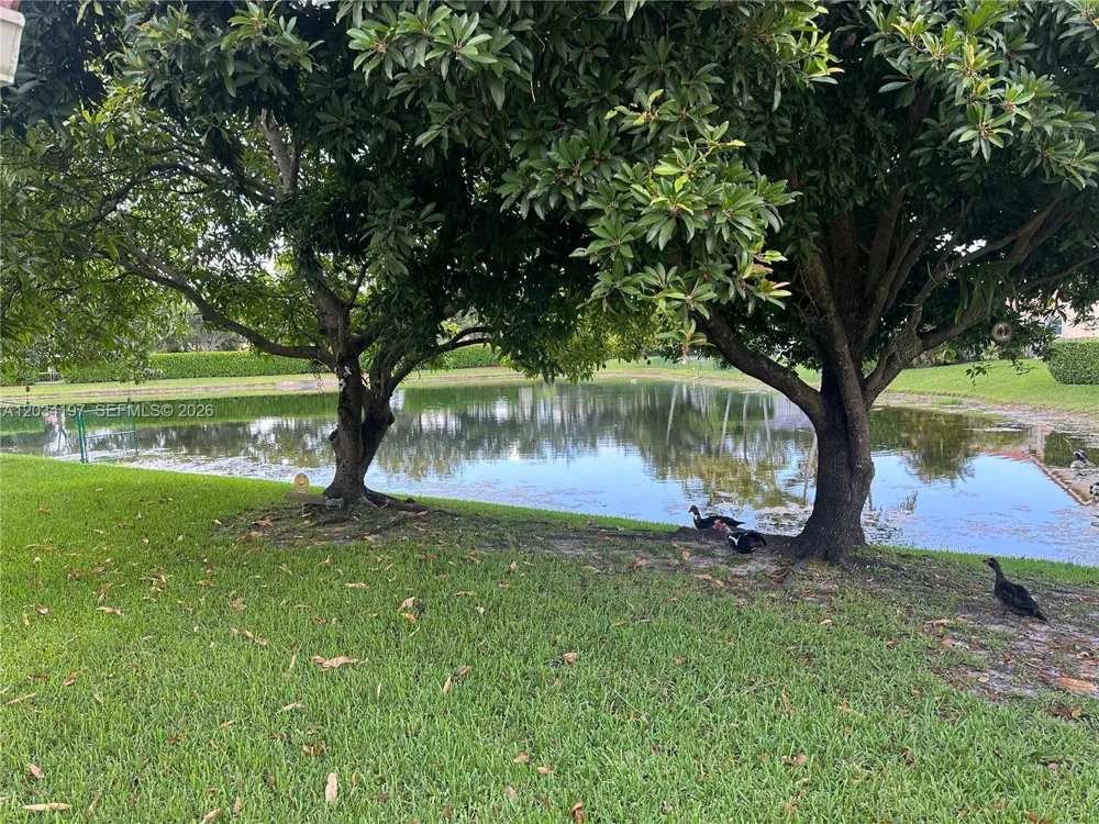 16328 NW 11th St Pembroke Pines, FL 33028