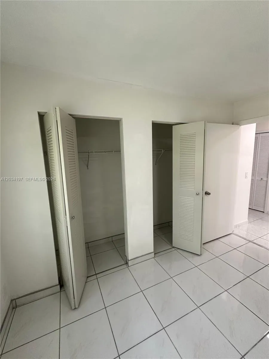 16328 NW 11th St Pembroke Pines, FL 33028