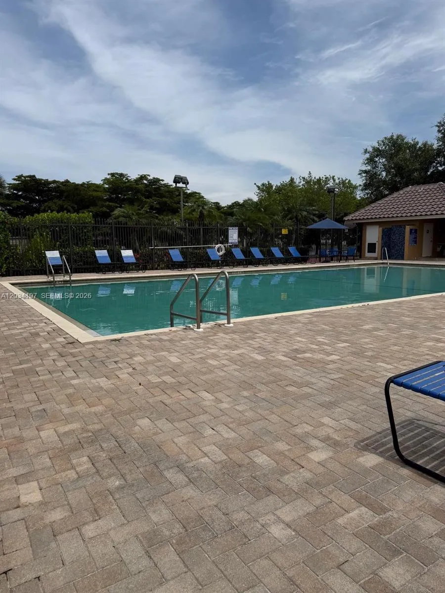 16328 NW 11th St Pembroke Pines, FL 33028