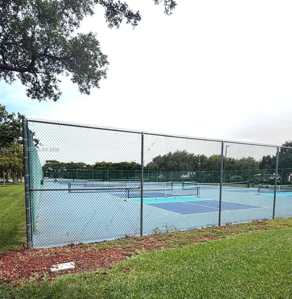 16328 NW 11th St Pembroke Pines, FL 33028