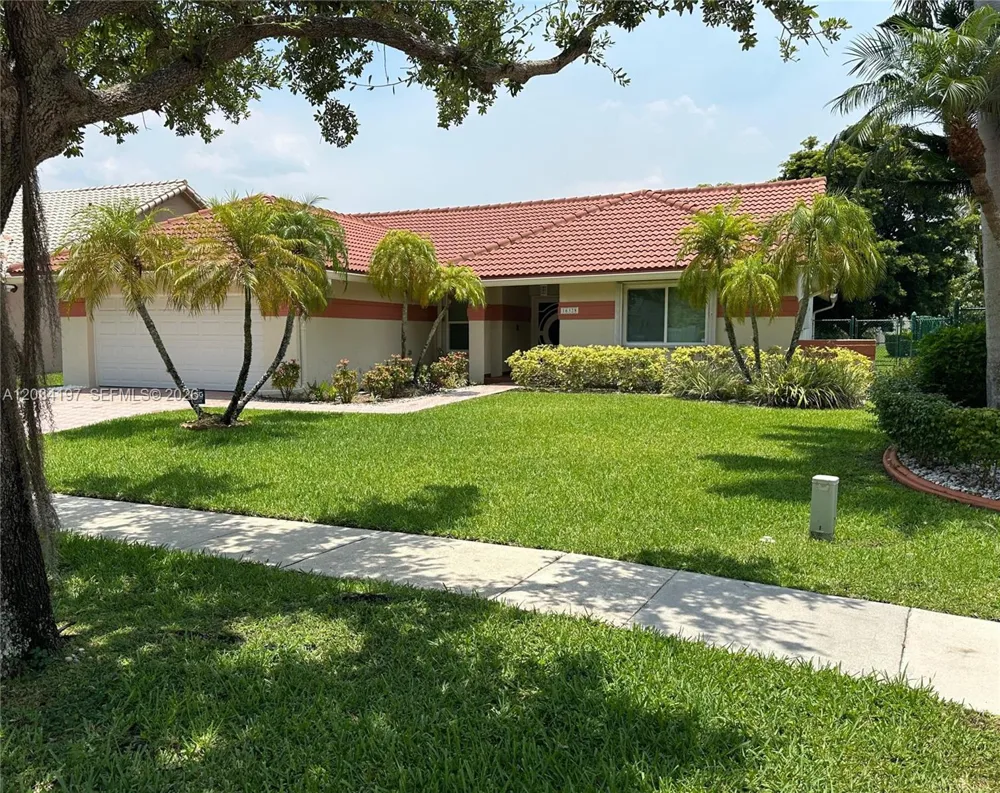 16328 NW 11th St Pembroke Pines, FL 33028