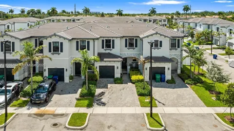 20380 NW 5th Ct
