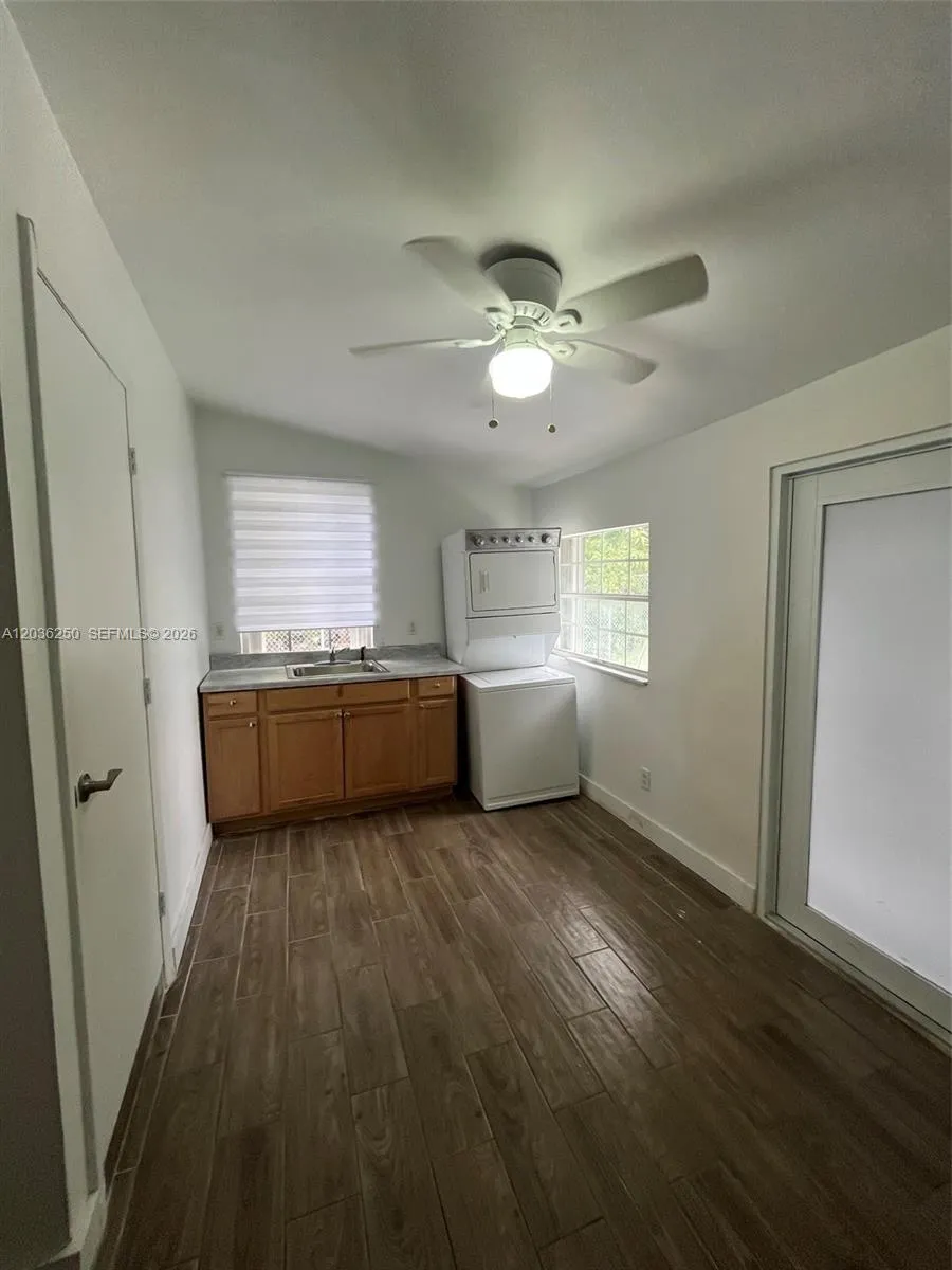 3244 SW 3rd St #L Miami, FL 33135