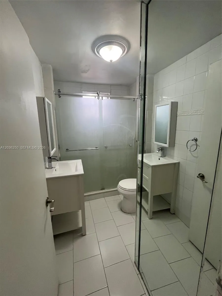 3244 SW 3rd St #L Miami, FL 33135