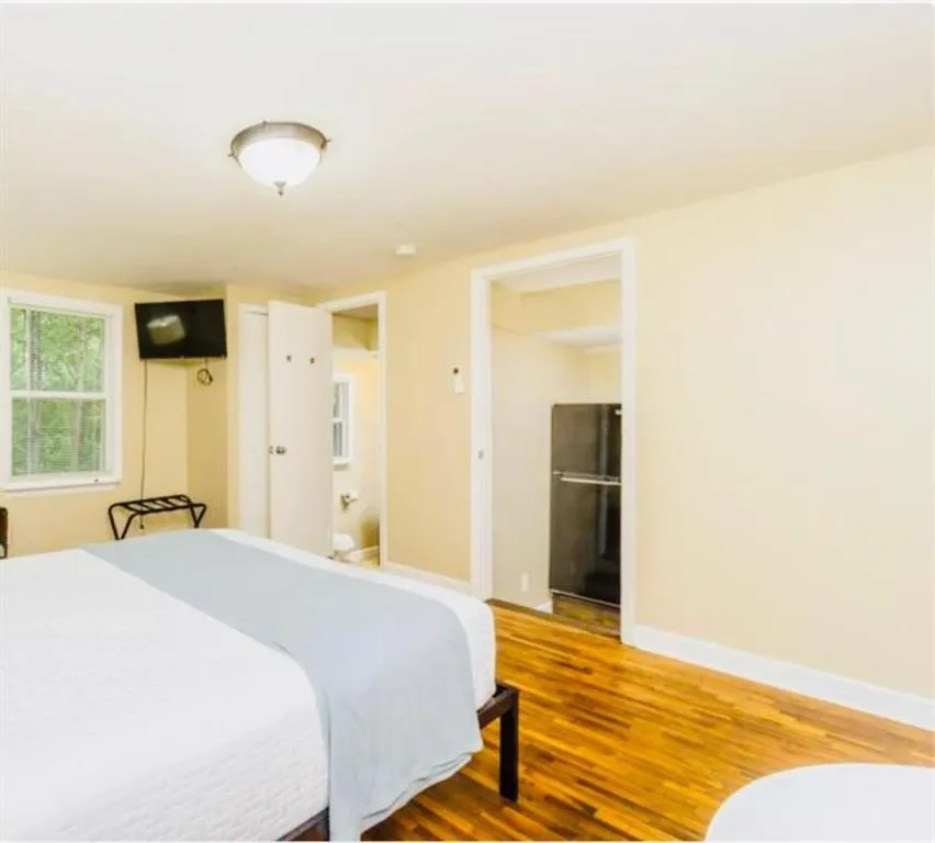 2300 Highway 52 W Dahlonega, GA 30533