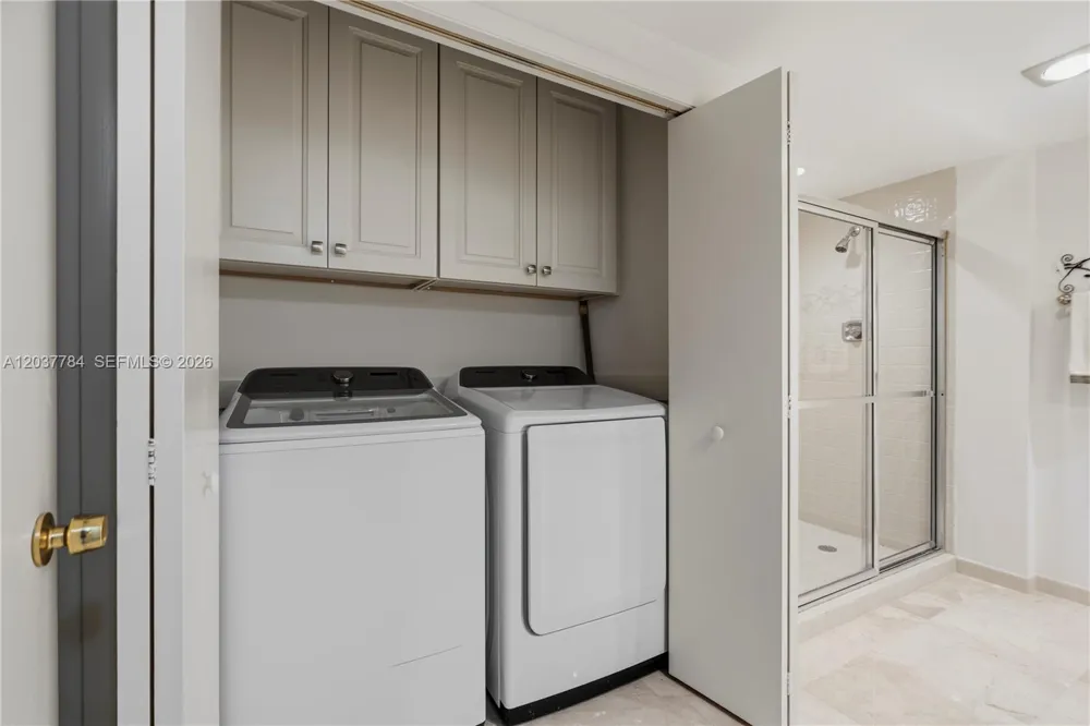 20191 E Country Club Dr #803 Aventura, FL 33180